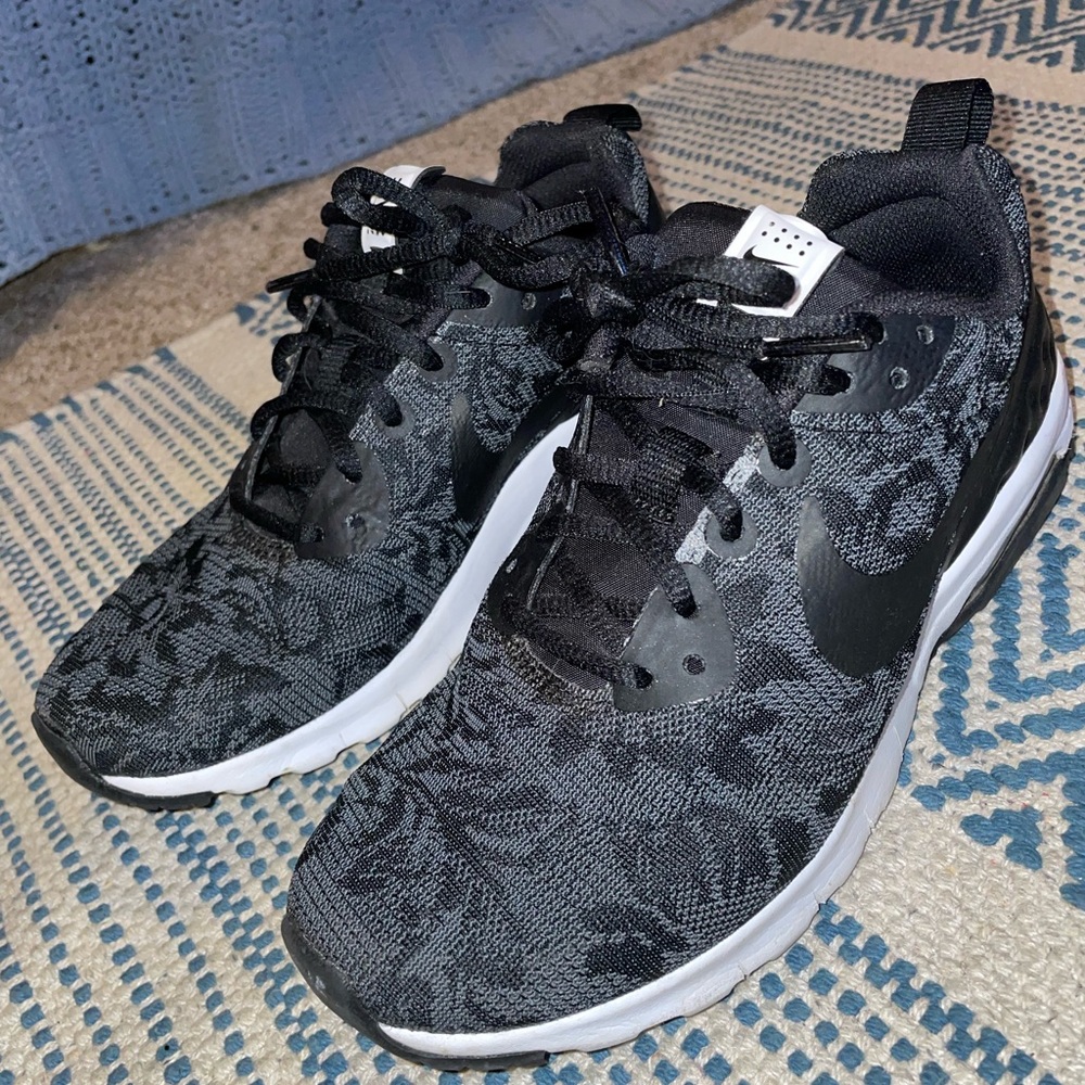 nike sneakers